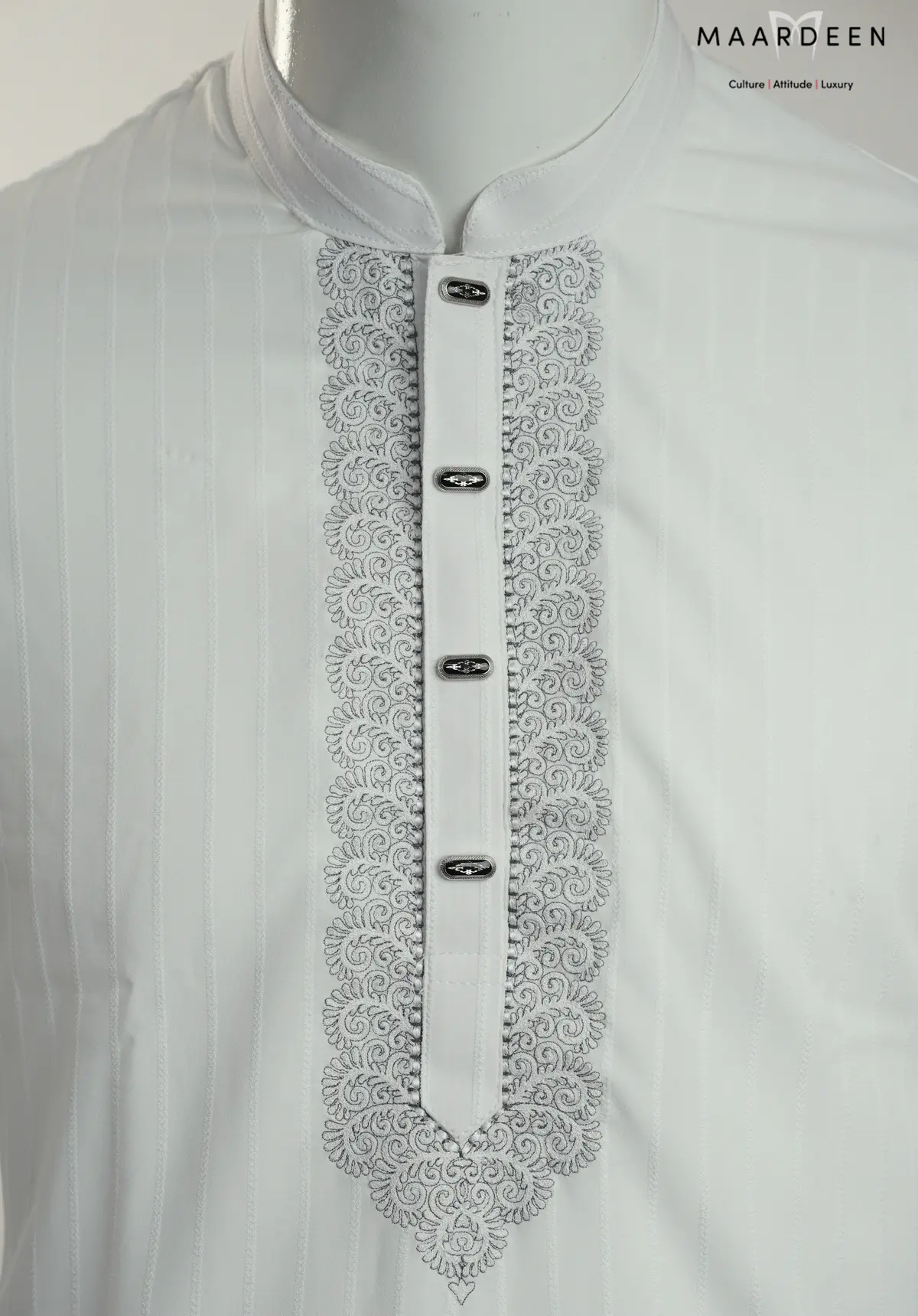 Luxury Coat Embroidery 4 White